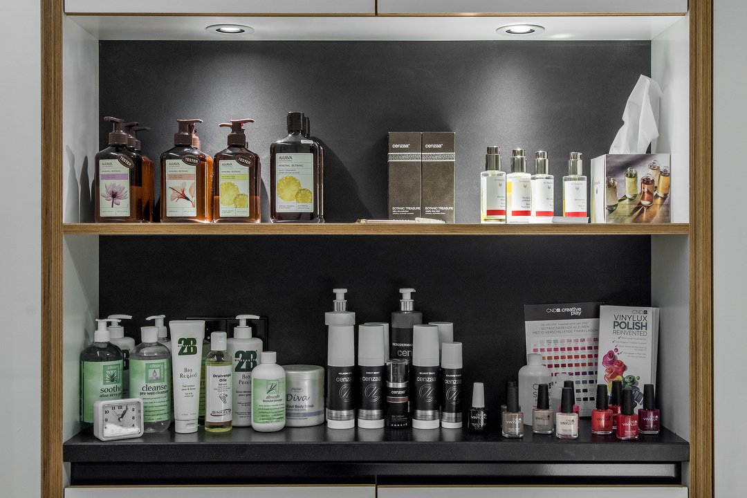 Zoku Treatment Massage- en hypnotherapie, Weesperbuurt en Plantage, Amsterdam