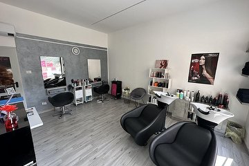 Armonia Donna Hair Salon