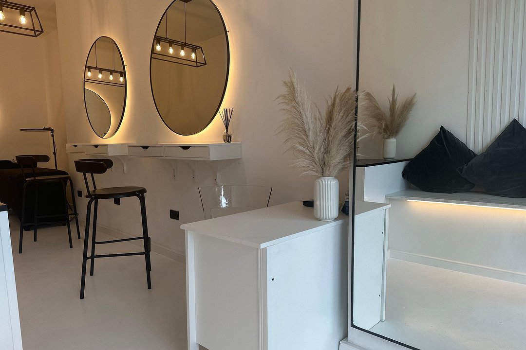 Studio 8 Salon, Parsons Green, London