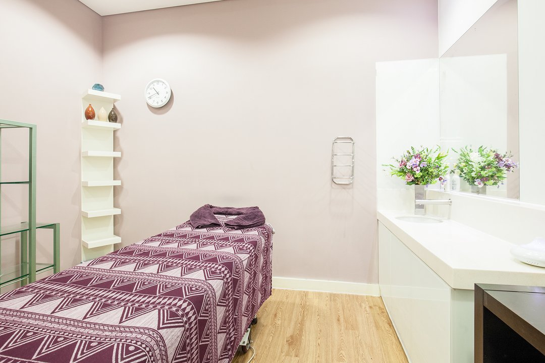One Earth Treatment Rooms, Elverson Road, London