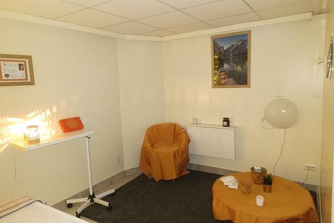 MN massage, Clignancourt, Paris