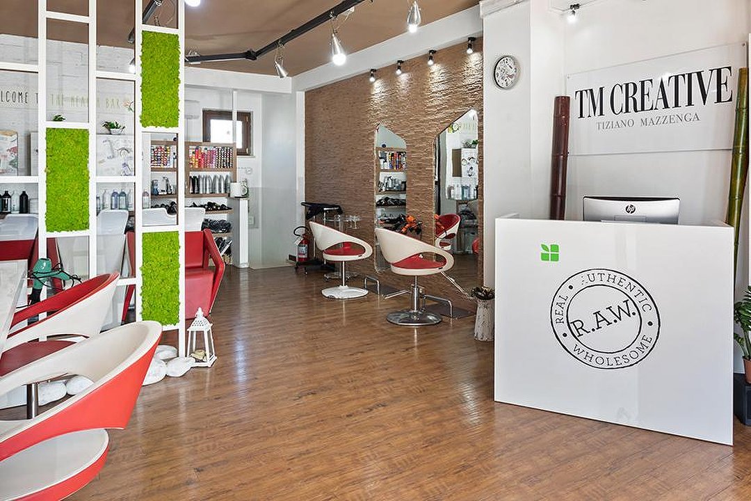 Tiziano Salon, Casalotti di Boccea, Roma