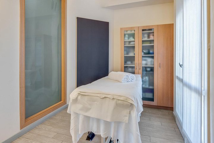 ADEC Salute - Épilation Milano - Photo de galerie - OneBooking