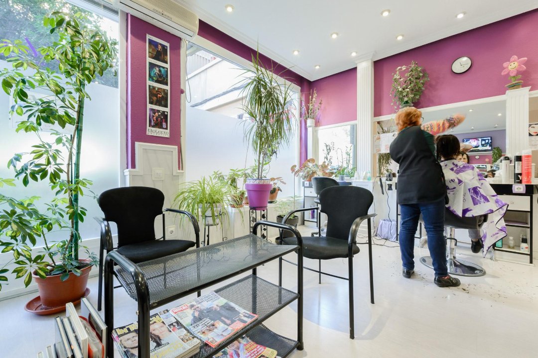 Yelos Peluquería Unisex, Ramón y Cajal, Madrid