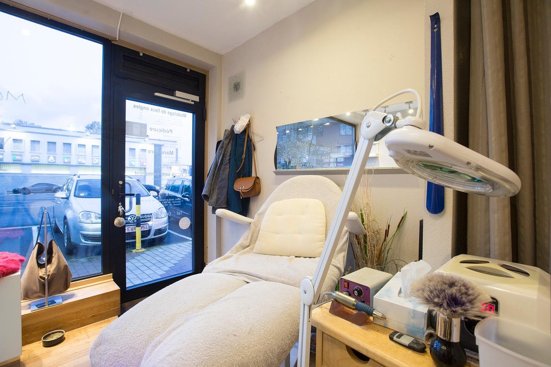 Histoire d'Ongles, Sint-Job Kauwberg, Ukkel