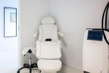 The Atelier Clinic - Art of beauty