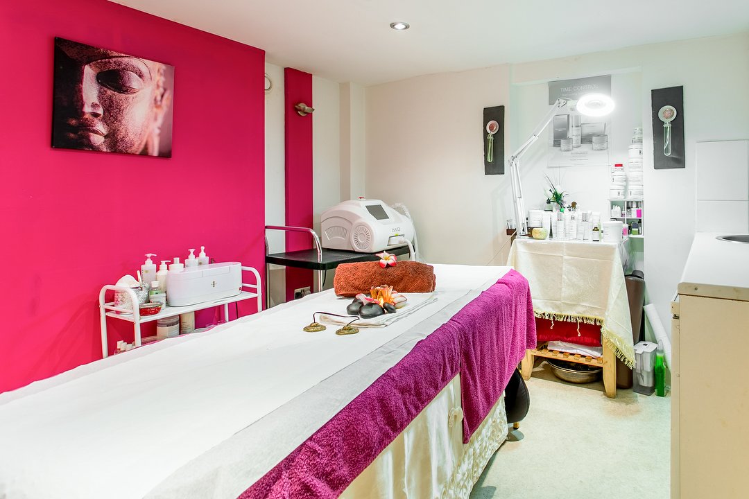 Victoria Beauty Salon, Victoria, London