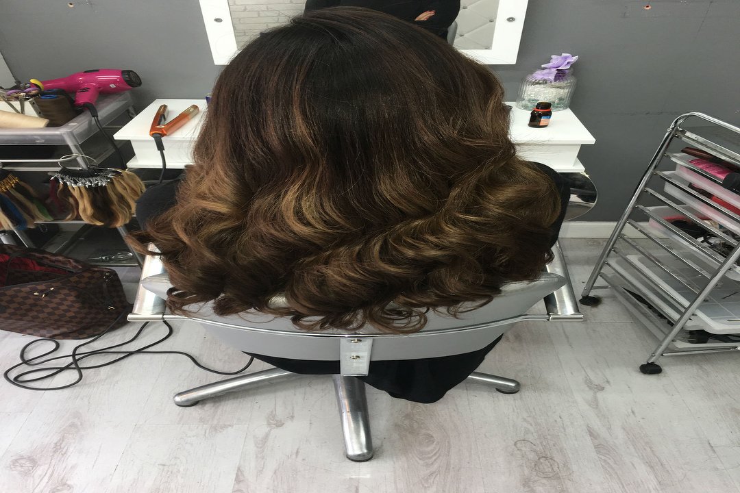 Fake it Hair and Beauty Lounge, Govan, Glasgow