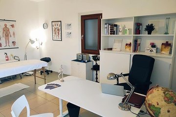 Andrea Bassini MassotherapyLab Studio Massaggi Professionali