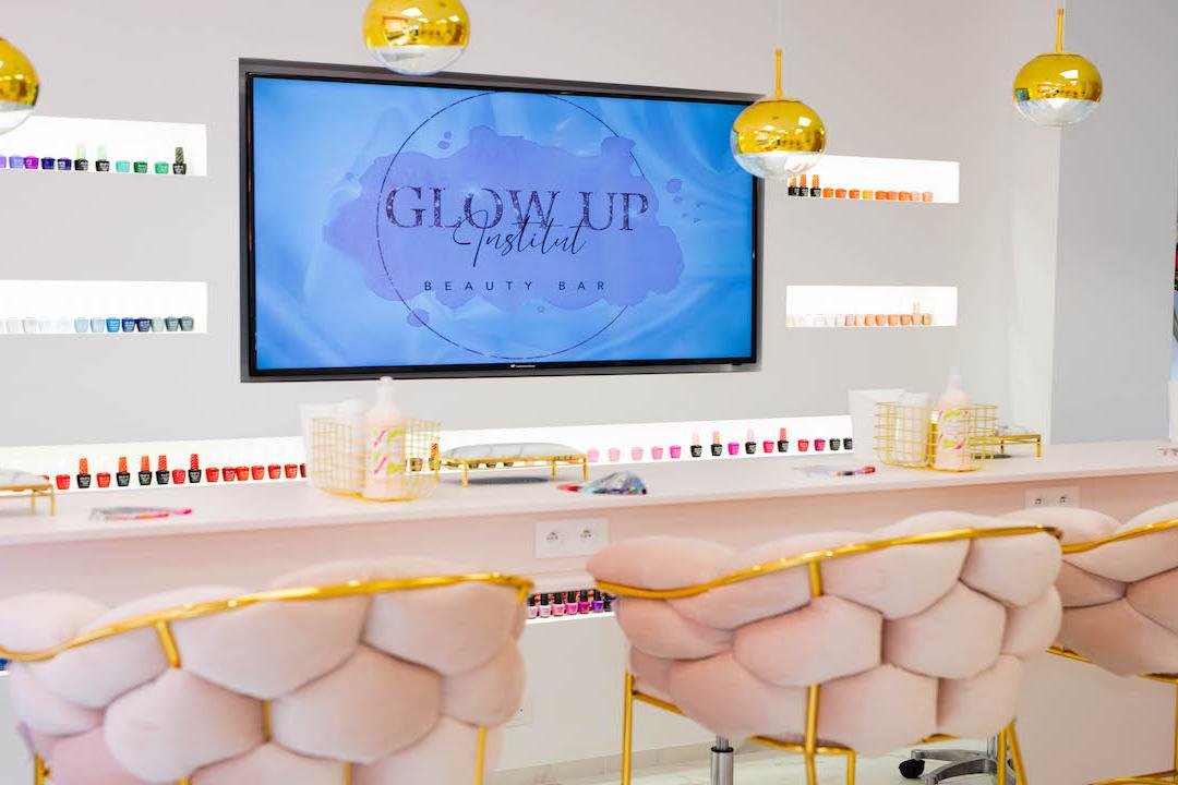 Glow up Institut , Clichy-la-Garenne, Hauts-de-Seine
