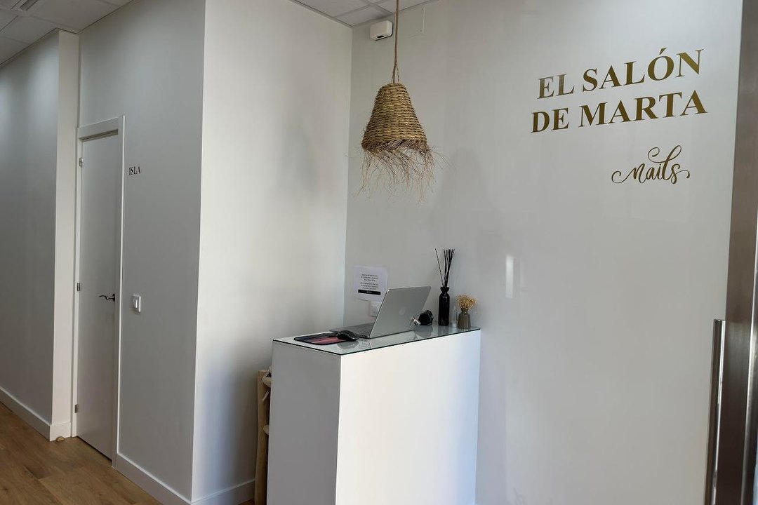 El Salón de Marta, Comunidad de Valencia