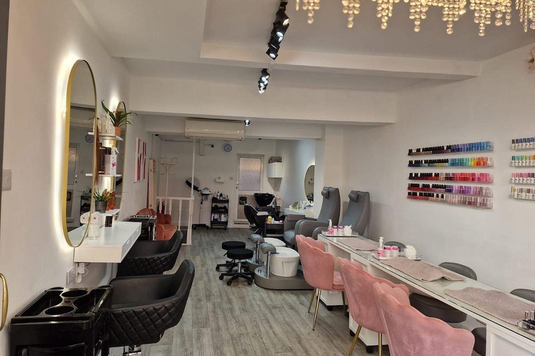 Serene Hair Beauty and Aesthetics, High Street Acton, London