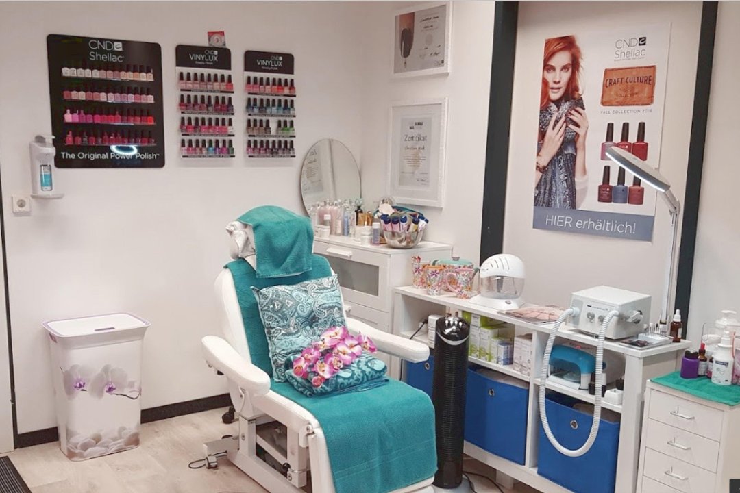 Christiane's Nagelpflegestudio, Obersendling, München
