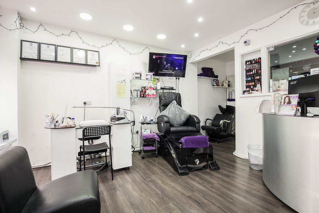 Sugilite Salon, Goodmayes, London