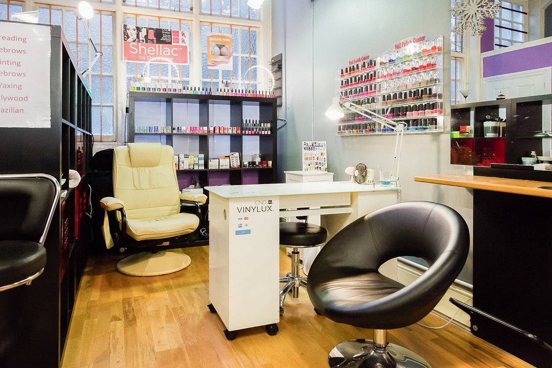 Hollywood Nails and Beauty at Ryan Hair, Victoria, London