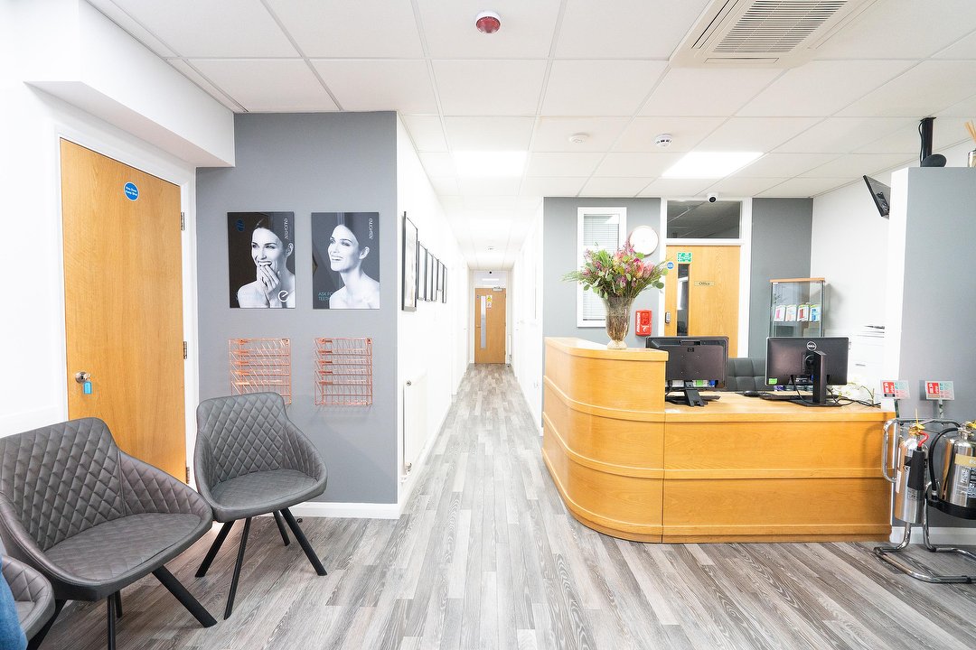 Silicon Dental Centre - London, Perivale, London