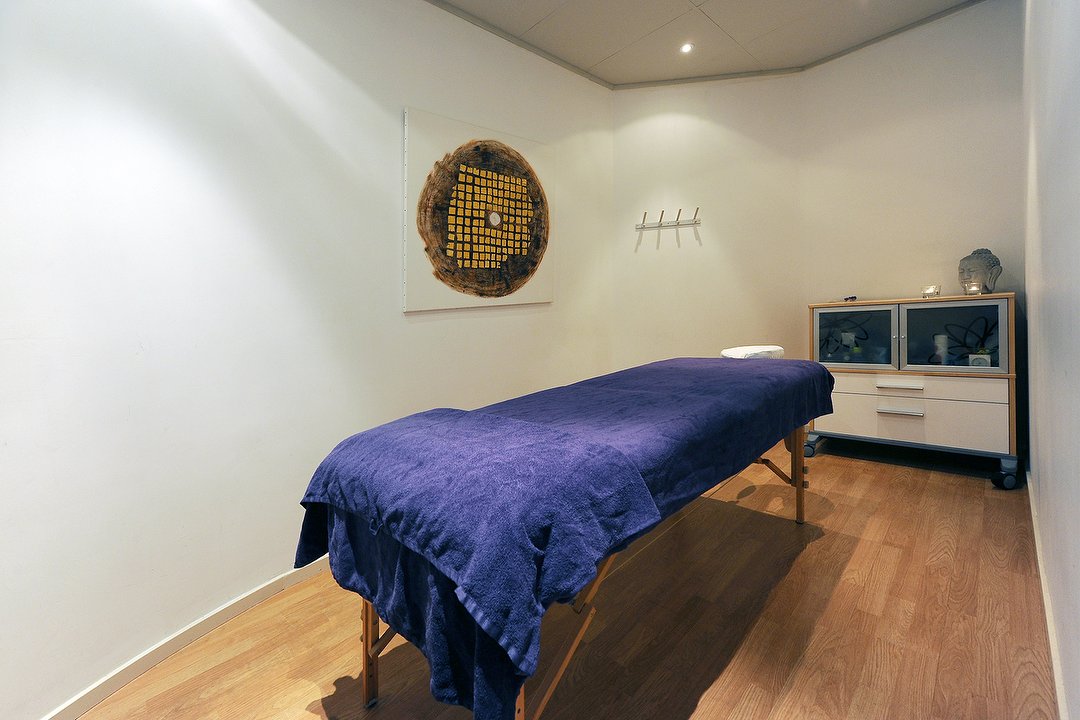 Inner Compass Massage & Coaching, Vrijenban, Zuid-Holland