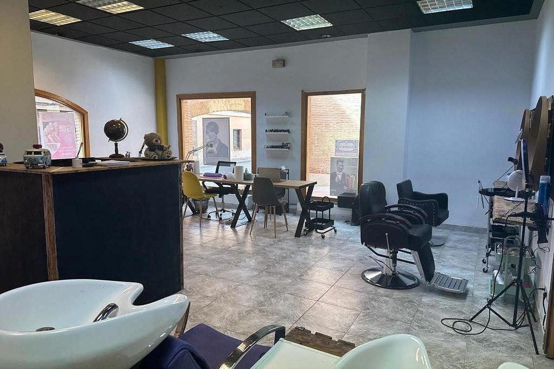 Yetxinails, Alcalá de Henares, Comunidad de Madrid