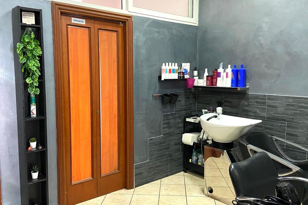 HairArt Parrucchiere, Colli Albani, Roma