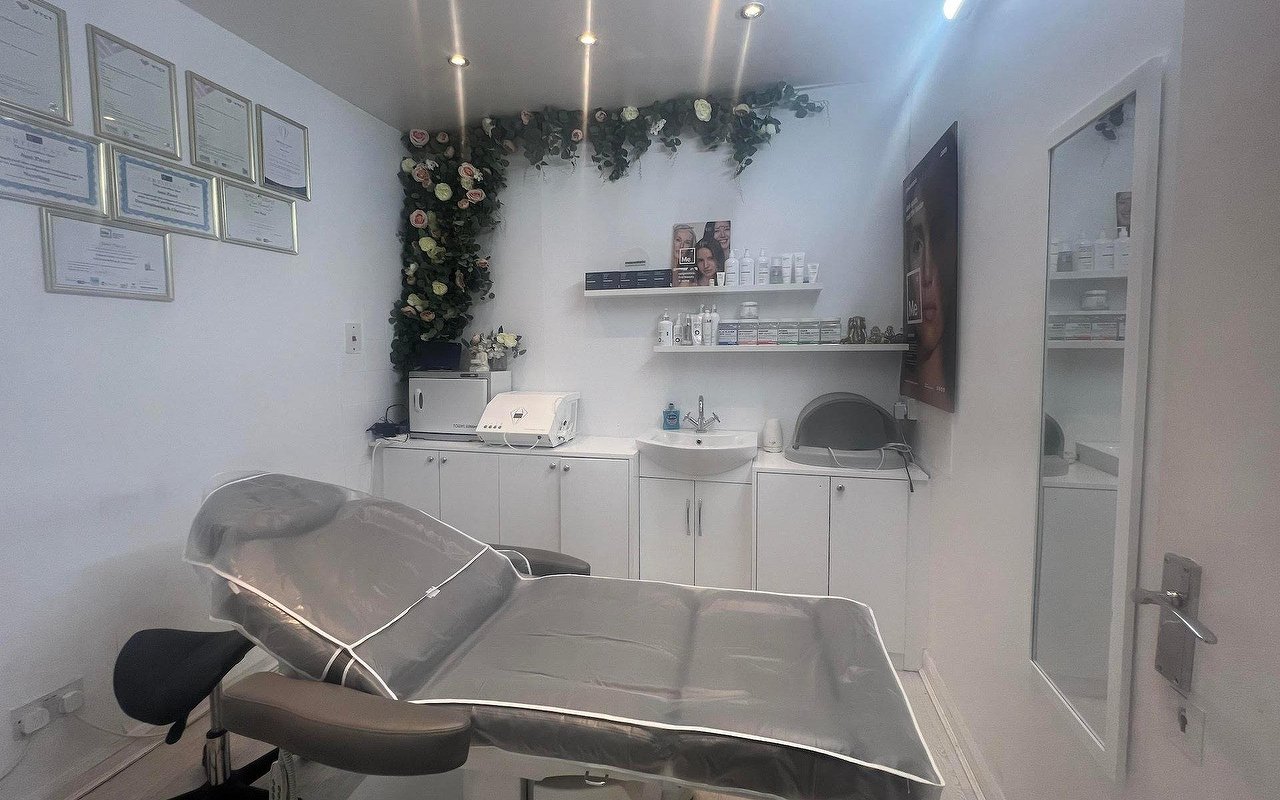 Microneedling facials near Walton-on-Thames, Surrey - Treatwell