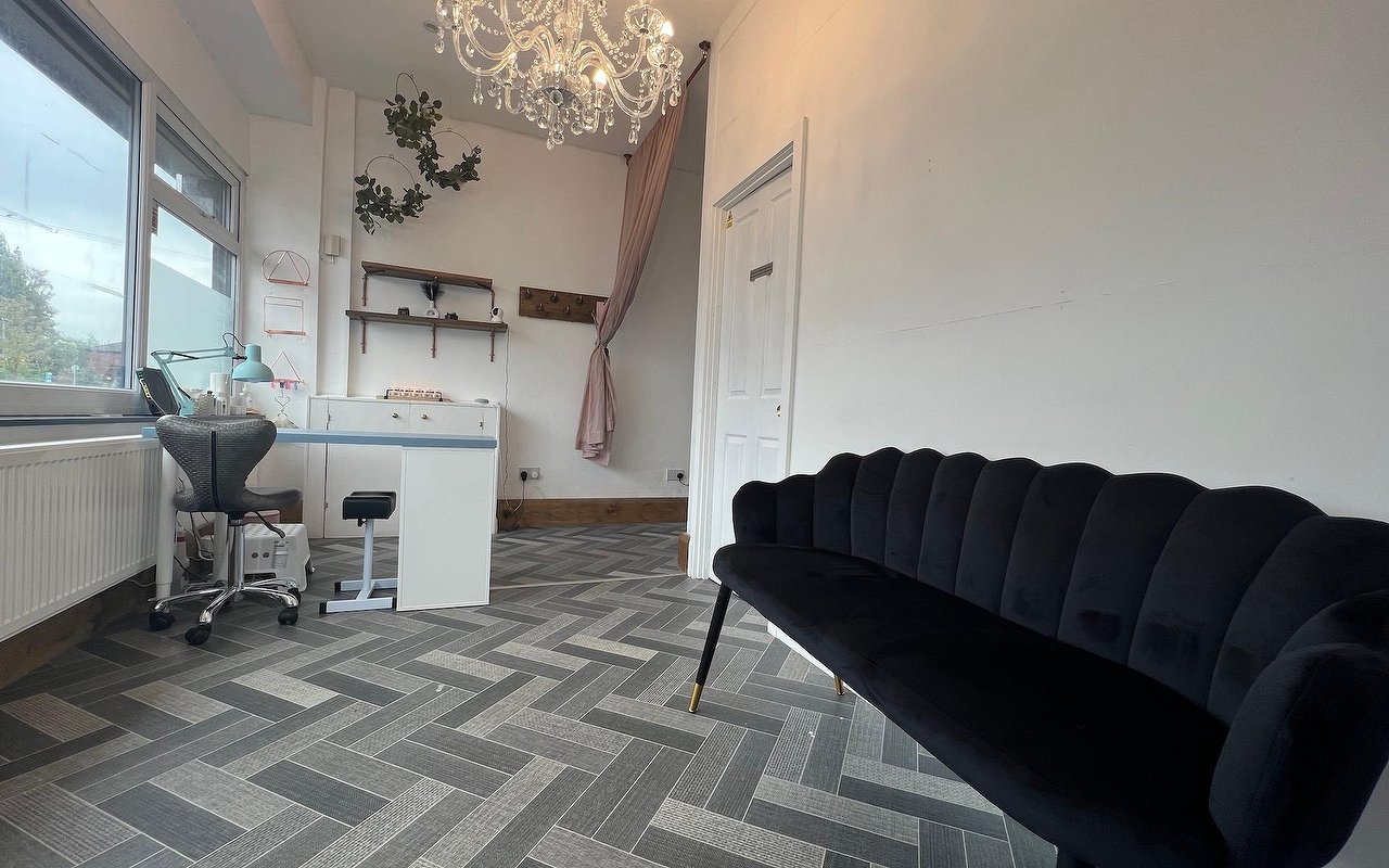 Brow Bars near Humphrey Park, Trafford Treatwell