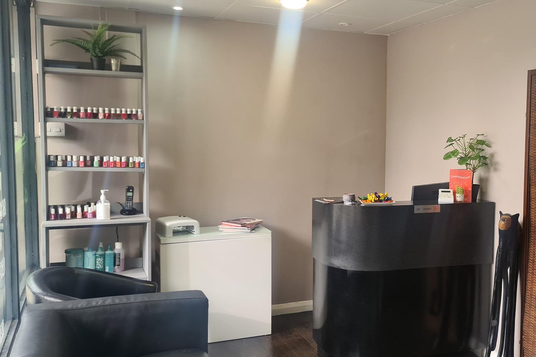 Amaani's Beauty Clinic, Putney Village, London