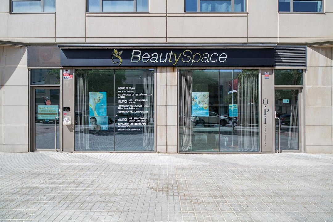 Beauty Space  Salón de Belleza en Diagonal Mar i el Front Marítim