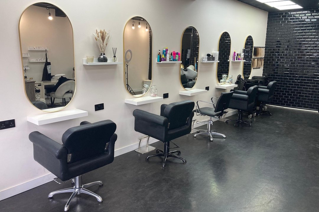 Molly Studio 249 Sutton Coldfield Hair Salon in Wylde Green, West