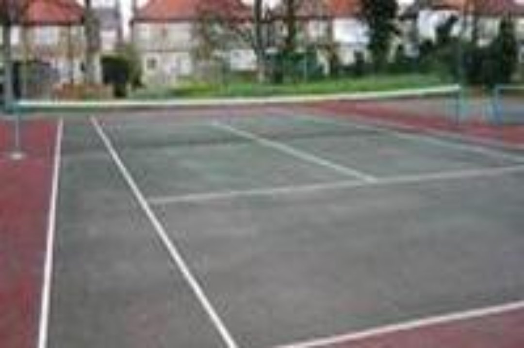 The Avenue Lawn Tennis Club, Southgate, London
