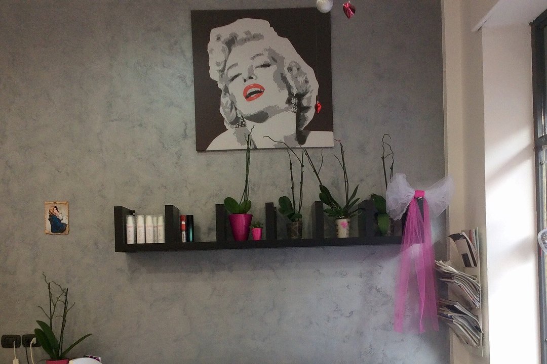 P.M. Folie, Ostia, Roma