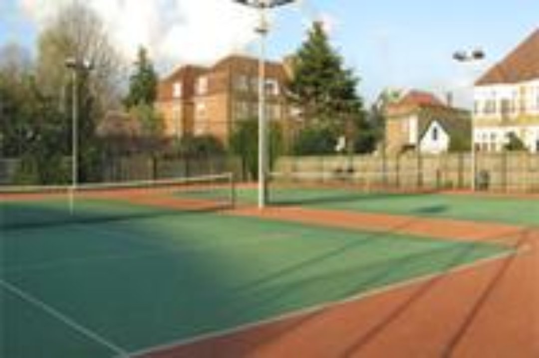 South Hampstead Tennis Club, Queens Park, London