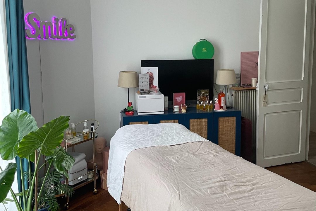 Blush Me Tender, Levallois-Perret, Hauts-de-Seine