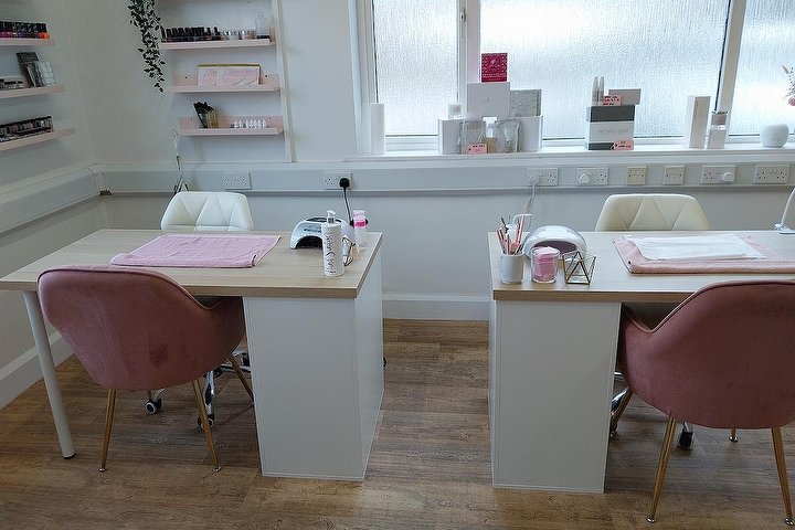 Leeds – Allertons Hair and Beauty Salons