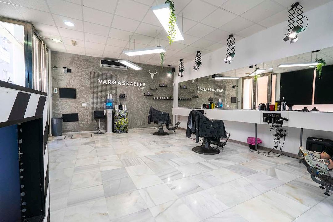 Vargas Barber Cutz, Provincia de Sevilla