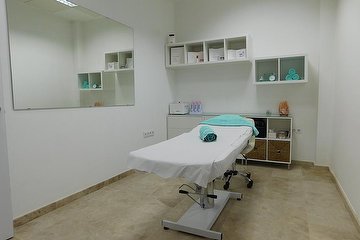 Thais Centro de Estética y Bronceado