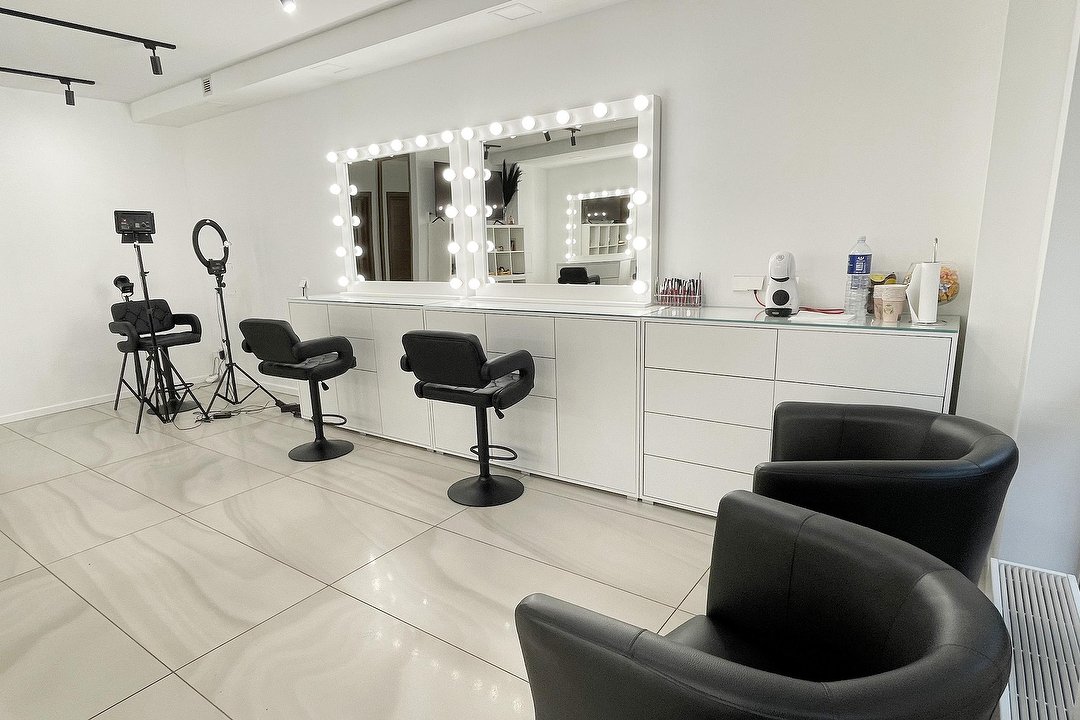 Aliona Isakova Makeup, Senamiestis, Vilnius