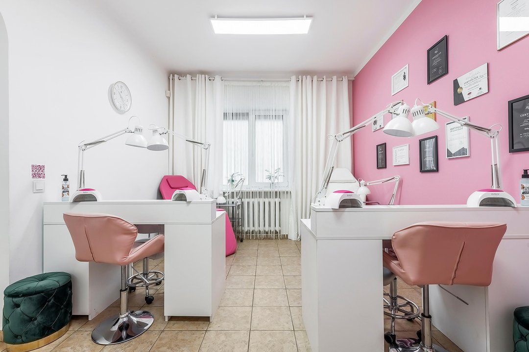 Nagų meistrė Evelina - Anett beauty studio, Naujininkai, Vilnius