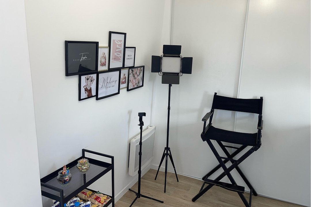 TAYSHA MAKE UP, Carrières-sous-Poissy, Yvelines