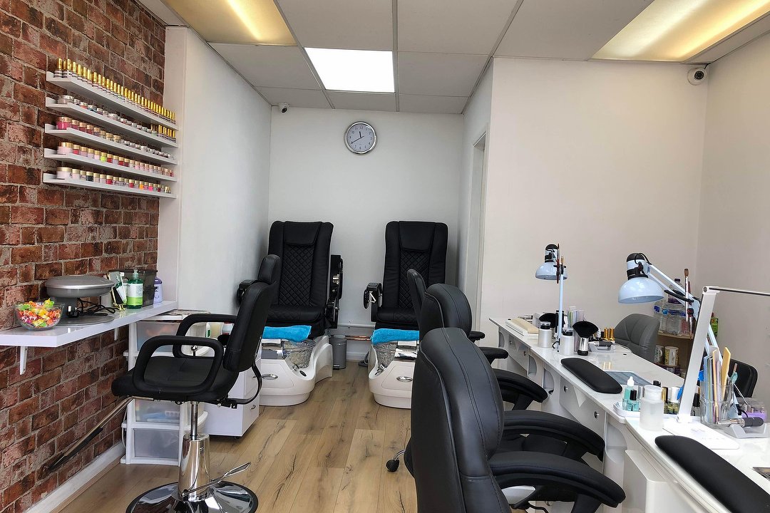 Sunny Nails & Spa, Sunbury on Thames, Surrey