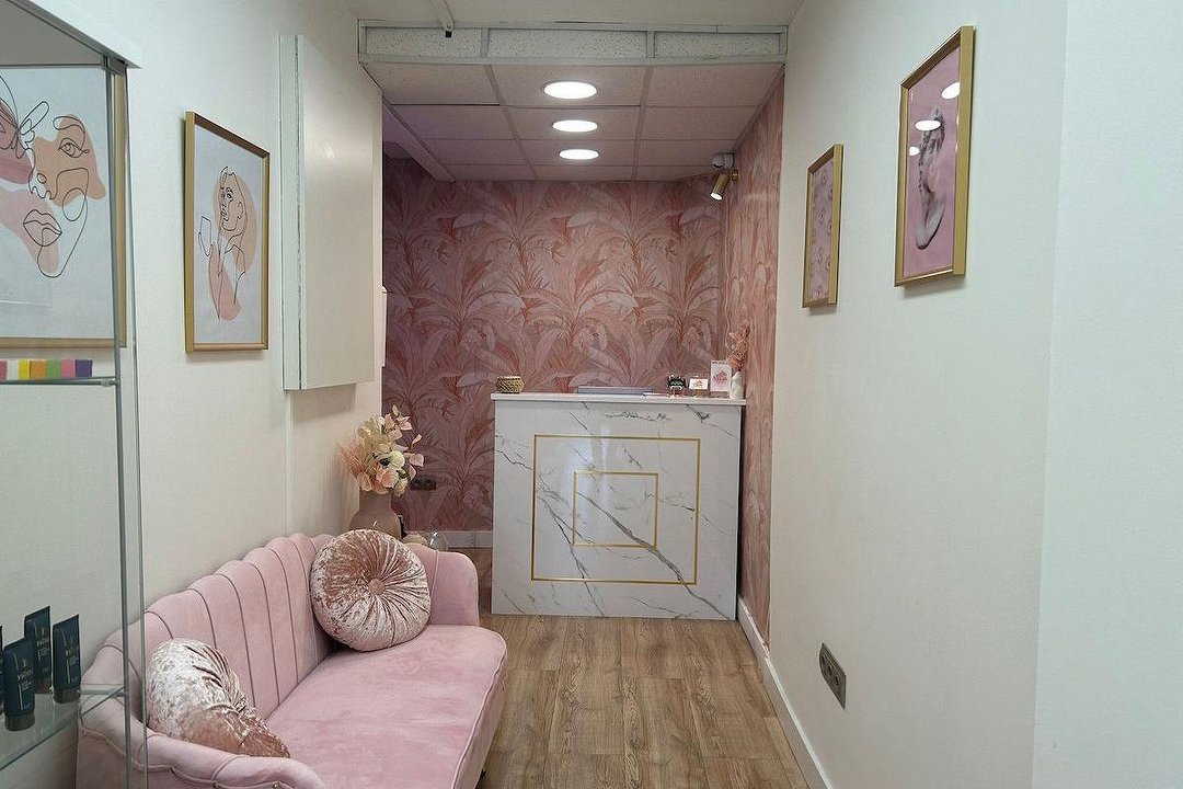 Movana Beauty Studio, Manzanares, Madrid