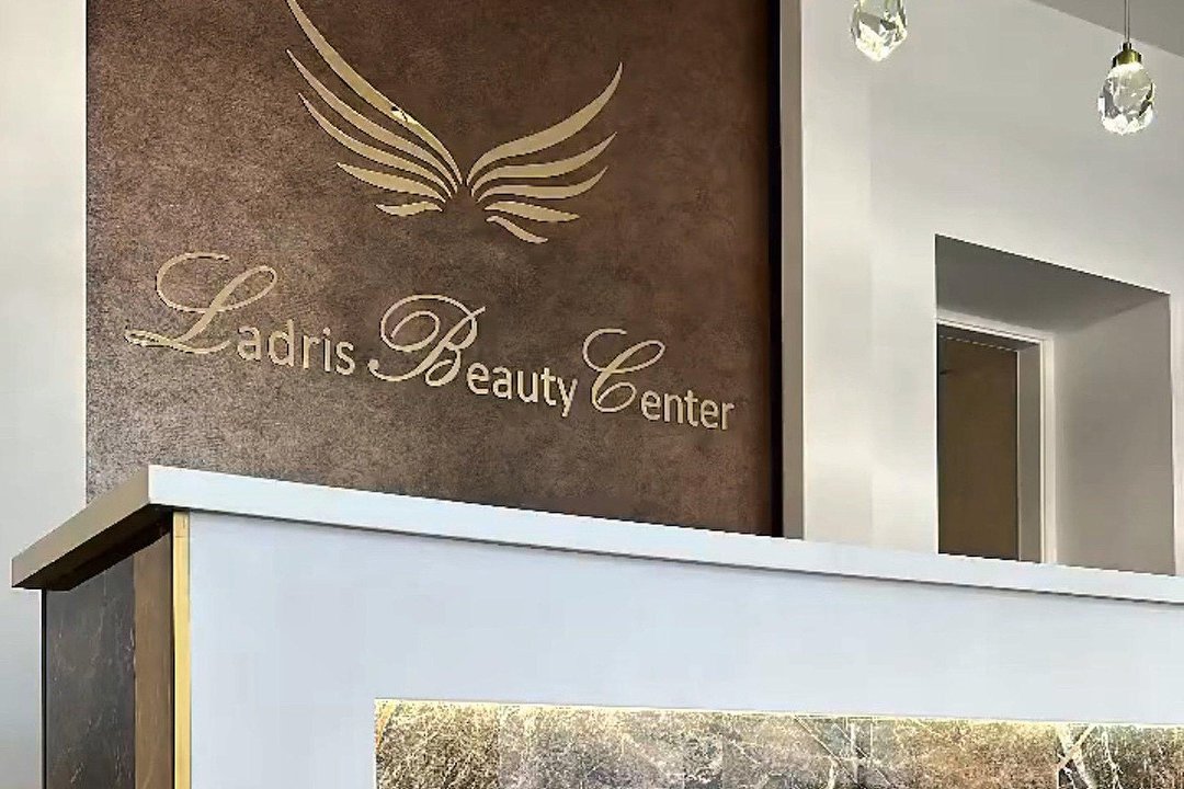 Ladris Beauty Center, 13. Bezirk, Wien