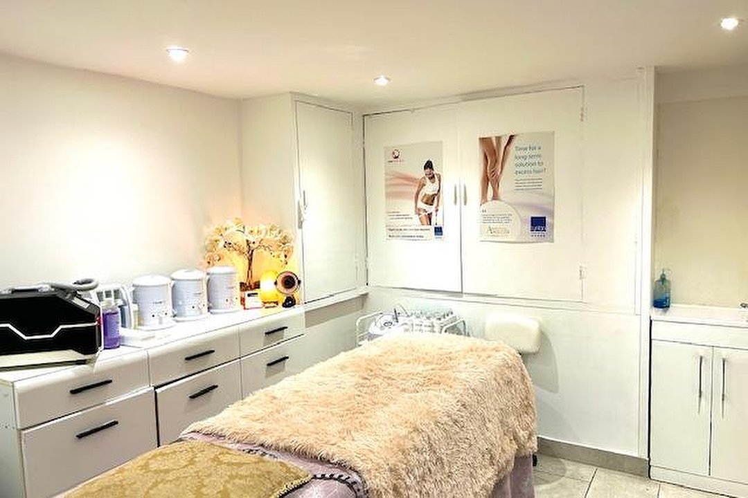 Body La Perla  Beauty Salon in Old Ford, London - Treatwell