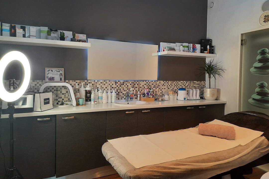 Table de massage SPA Diana: Confort Optimal Pour Vos Clients