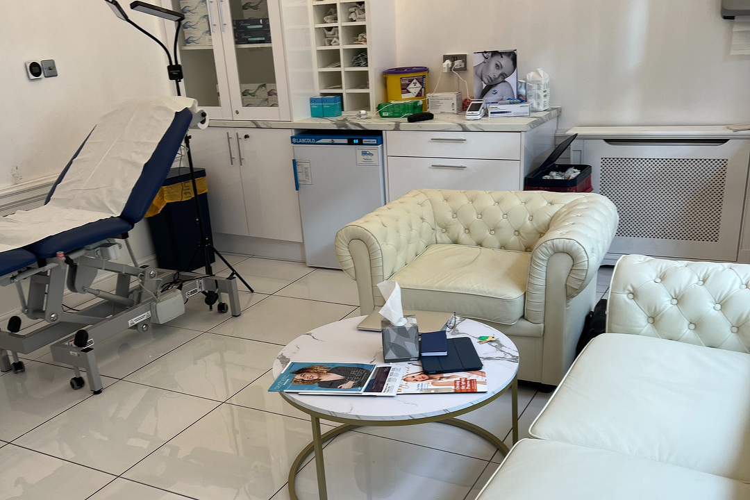 Dr SNA Clinics, Wimpole Street, London