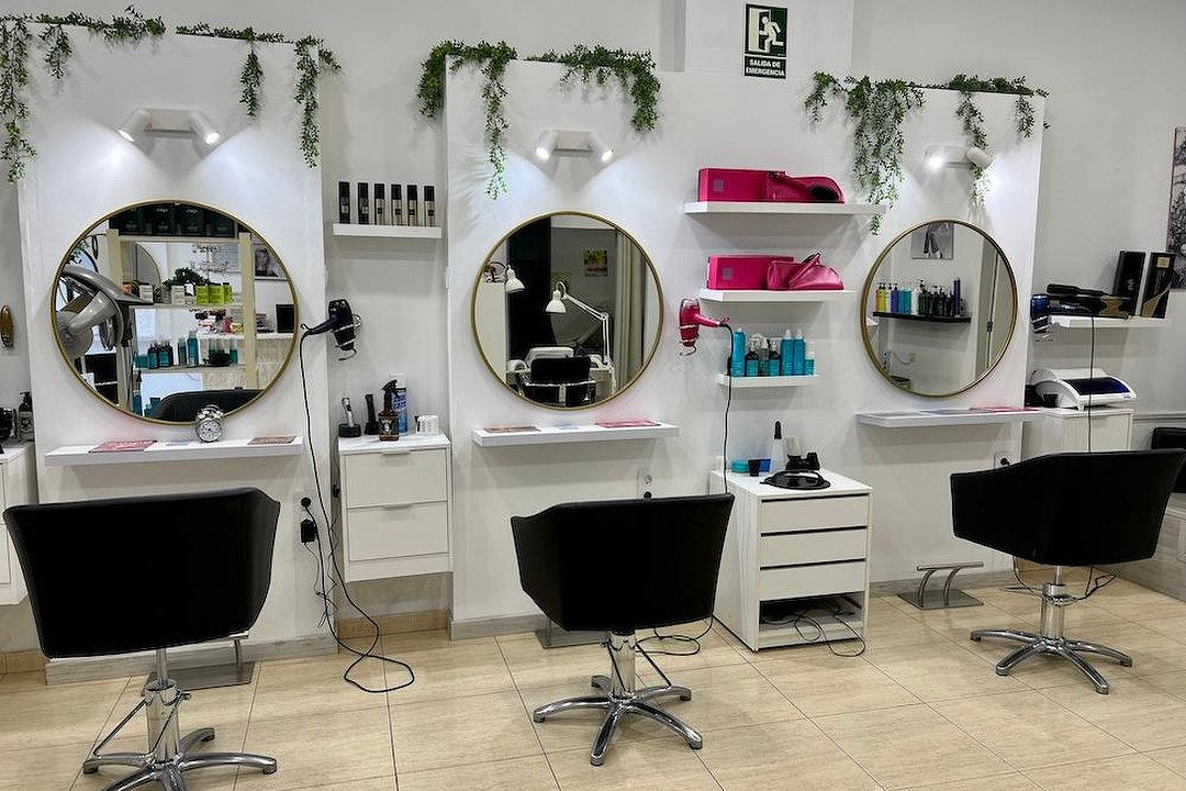 Hair Studio, Guía de Isora