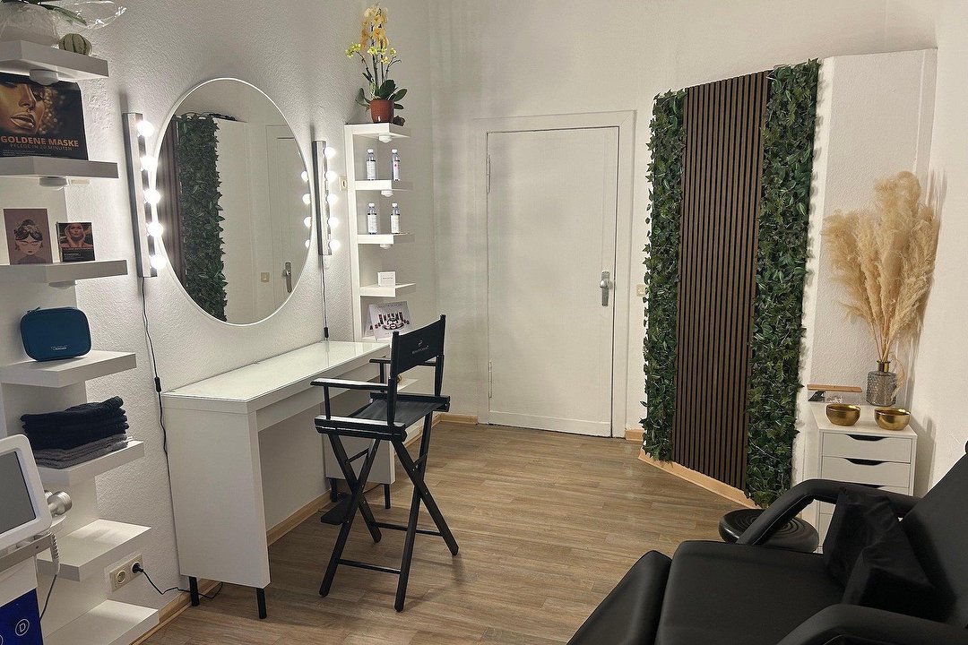 Giovanni Cosmetic and Makeup, Wilmersdorf, Berlin
