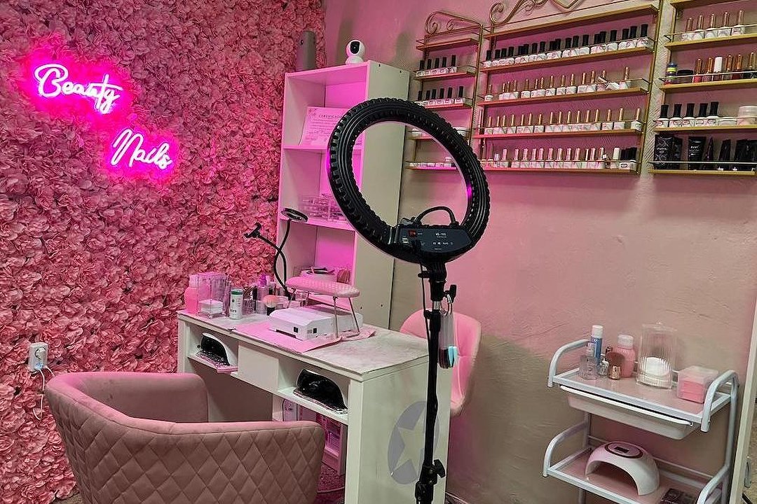 Laminado de Cejas Valencia - Centro de Estética Fabiola Carreño