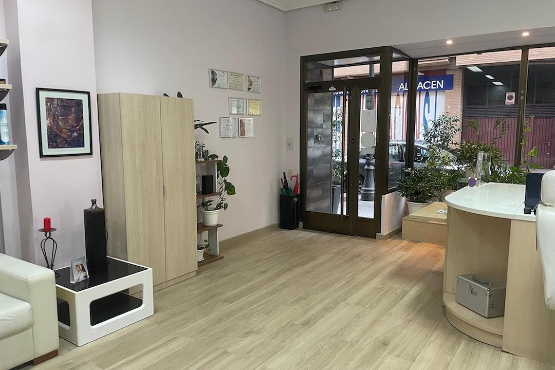 Salon de belleza y peluqueria Marina, Logroño