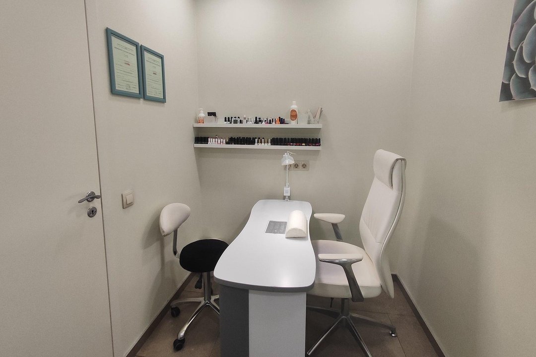 SecretNails, Vilkpede, Vilnius