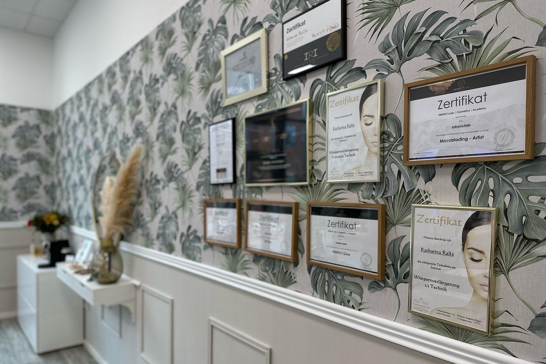 SCHÖNHEITSWERK, Wentorf bei Hamburg, Hamburg und Umland